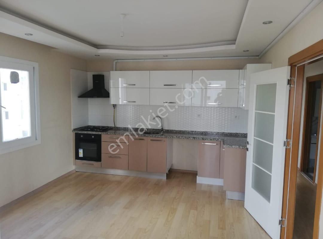 Yüzüncüyıl’da 3+1 Lüks Kiralık – Havuzlu Site, Full Donatılı!