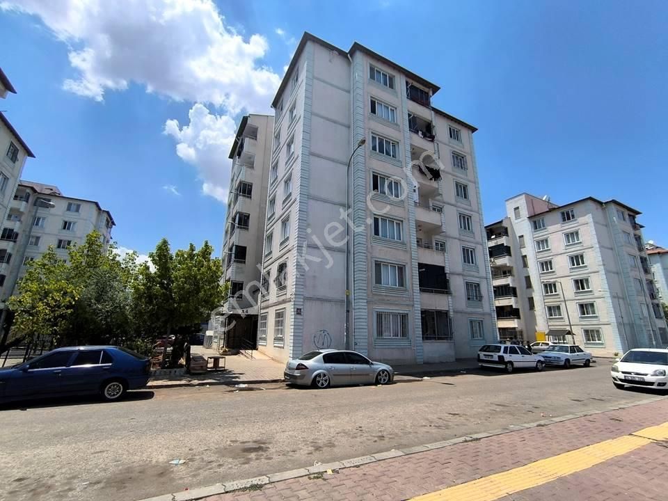 Repa Gayrimenkul Mehmet Çalışır'dan Mavikent 4. Etapta 2+1 Daire