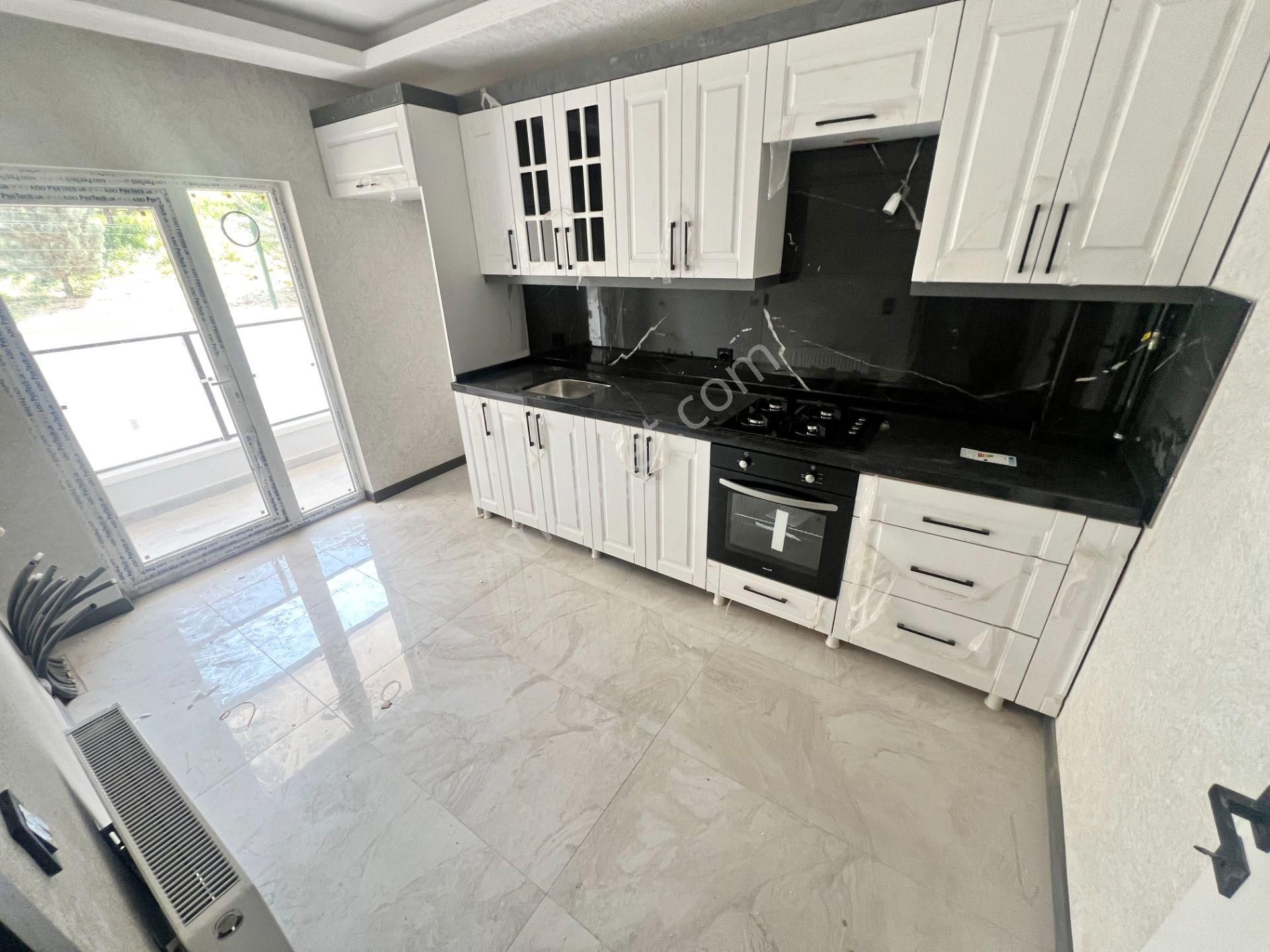 Cihandan Pamuklar Mah Etlik Şehir Hast Yakını Arakatta 2+1