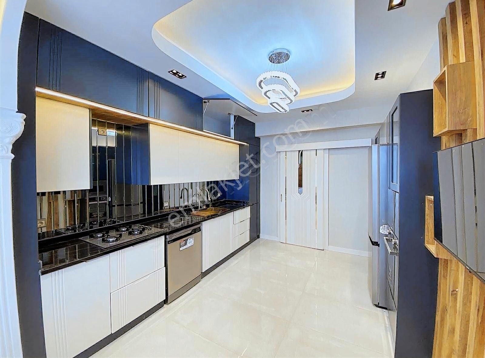 Beymahall Fıstıklık Ultra Lüx 3.5+1 Ara Kat Ön Cephe Satılık