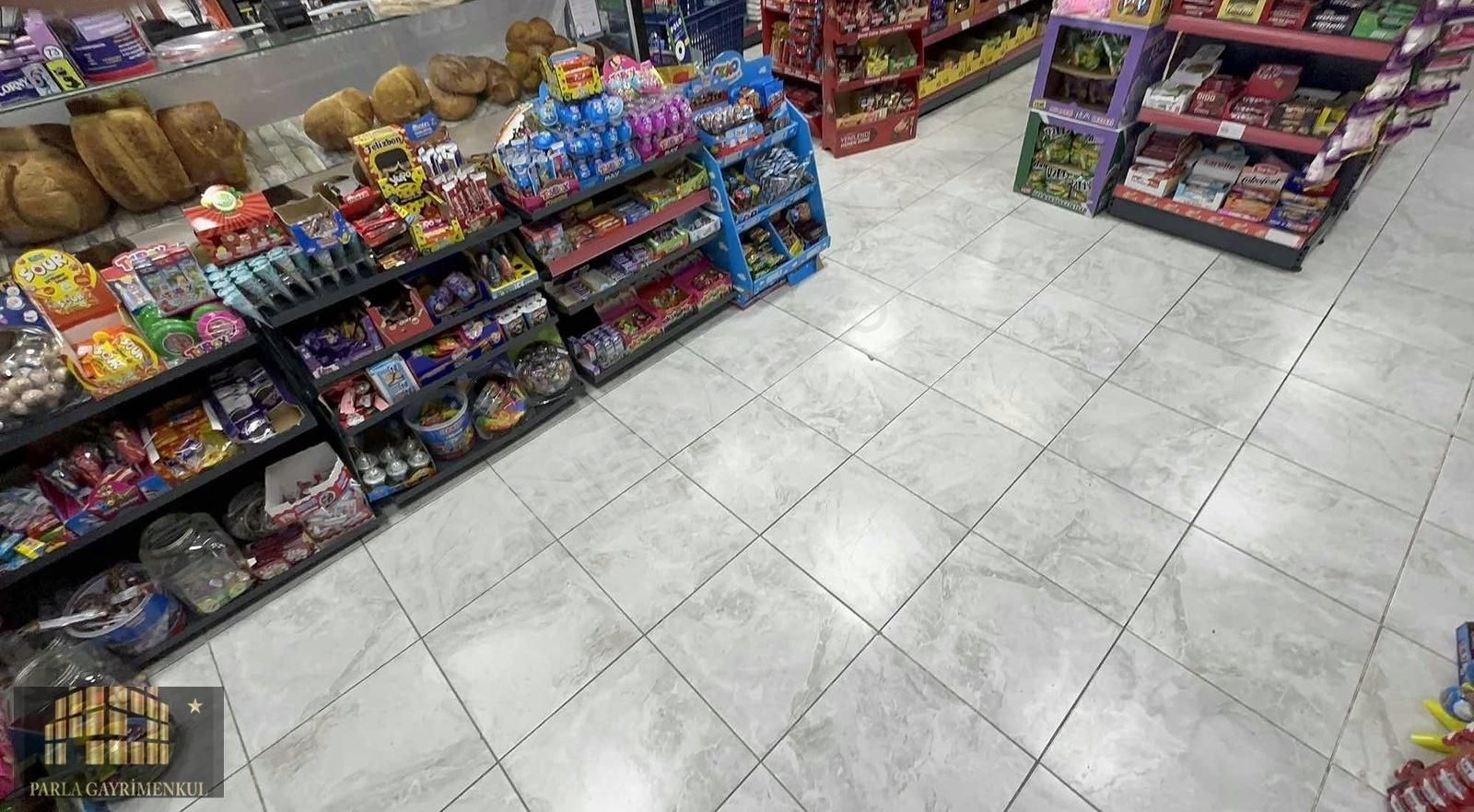 Parla Emlak'tan Toki'de Kurumsal Market Kiracılı 80m2 Dükkan - Görsel 2