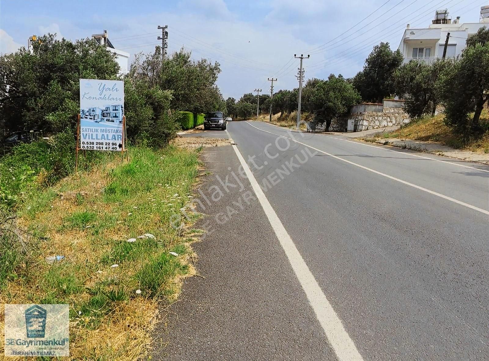 Burhaniye Pelitköy De Deniz'e 140 M. 887 M2 Arsa 3e Gayrimenkul