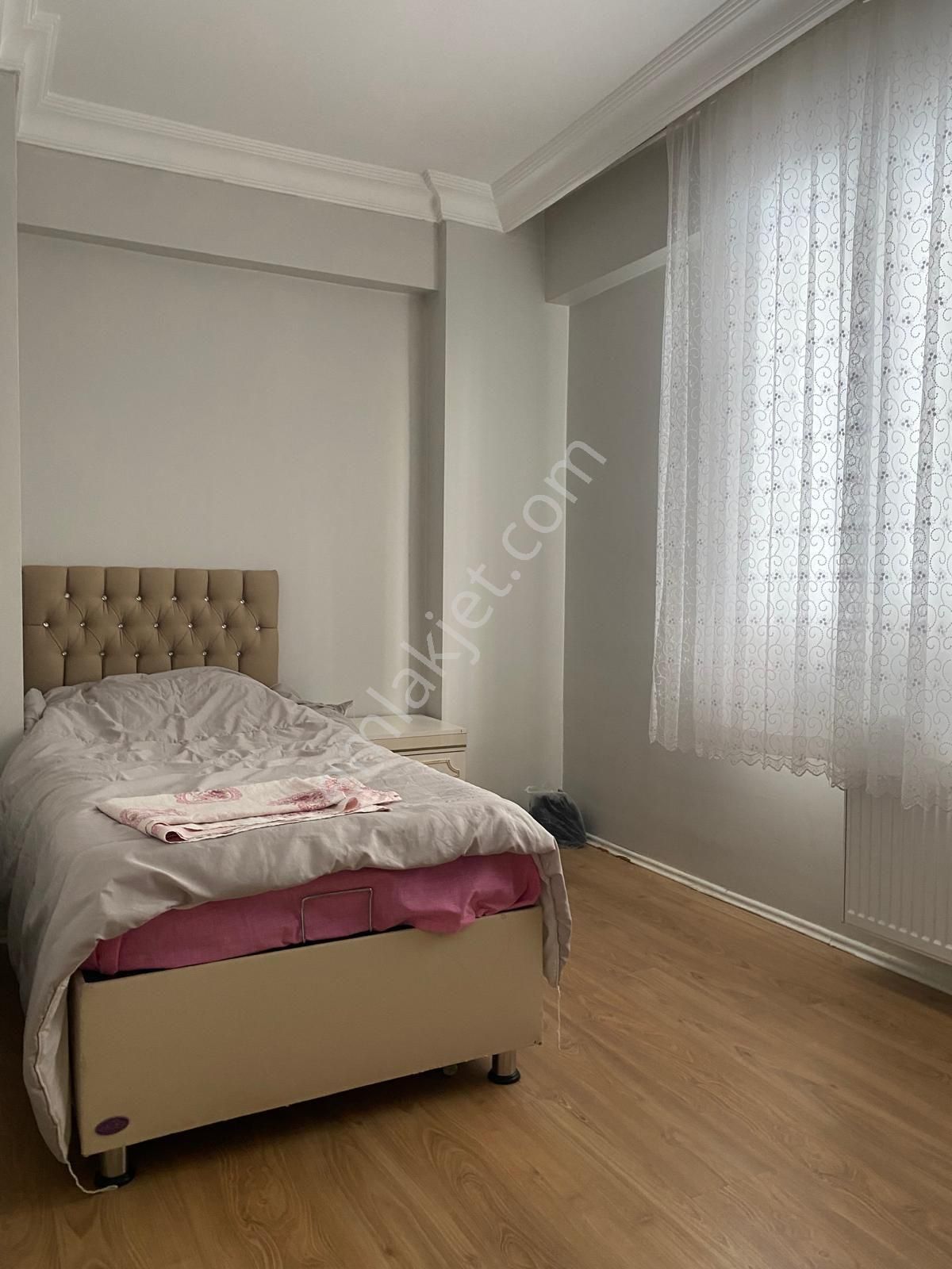Çerkezköy Merkezde Fuul Eşyalı Kiralık 2+1 Daire
