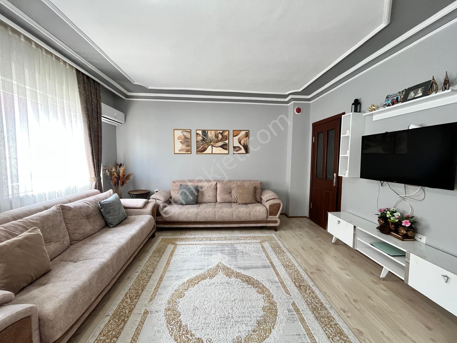 3+1 Mevlana Lokanta Arkası D.gazlı Ayrı Mutfak Otoparklı - Görsel 3