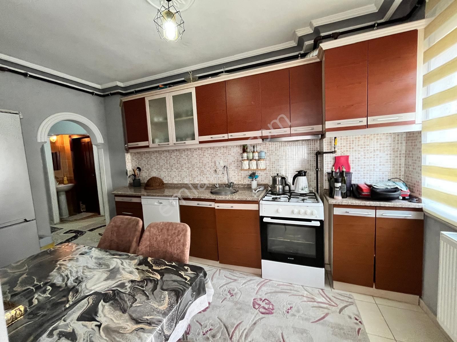 3+1 Mevlana Lokanta Arkası D.gazlı Ayrı Mutfak Otoparklı - Görsel 8