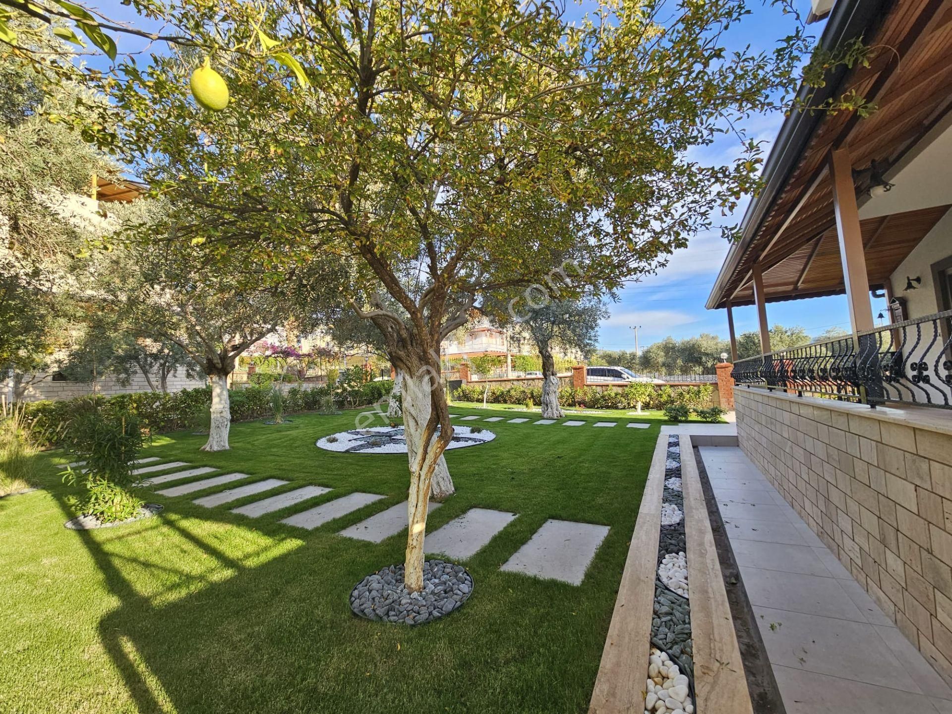 Denize 150 Metre Panoramik Deniz Manzaralı Tam Müstakil Villa - Görsel 10