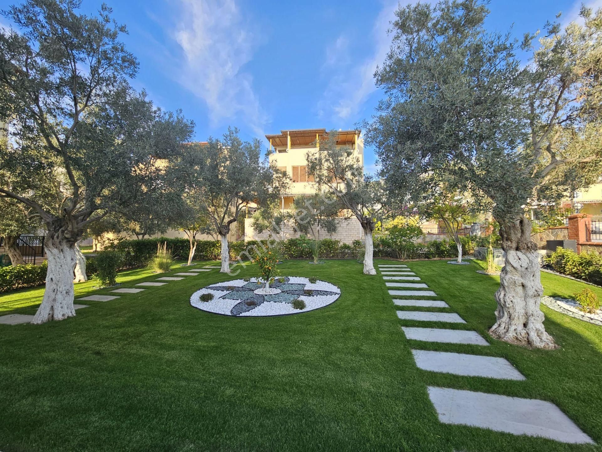Denize 150 Metre Panoramik Deniz Manzaralı Tam Müstakil Villa - Görsel 9