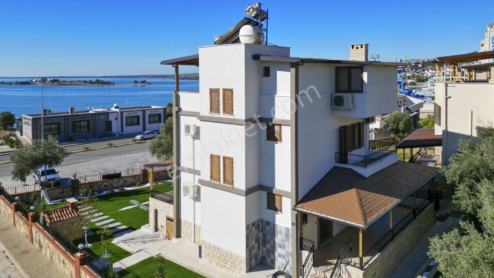 Denize 150 Metre Panoramik Deniz Manzaralı Tam Müstakil Villa - Görsel 33