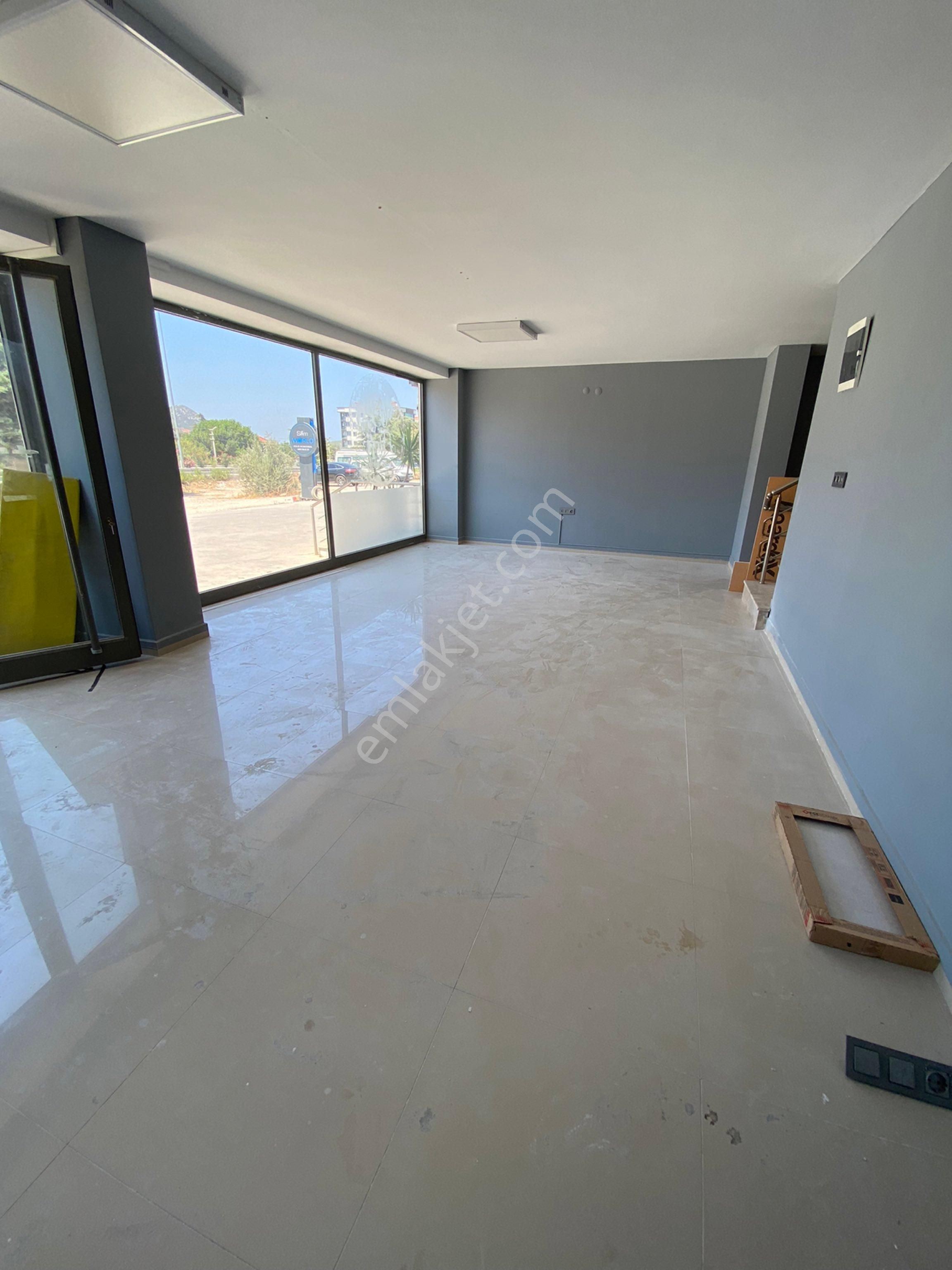 Yelki’de Ana Cadde Üzeri Kiralık Tabela Değeri Yüksek Dükkan!!