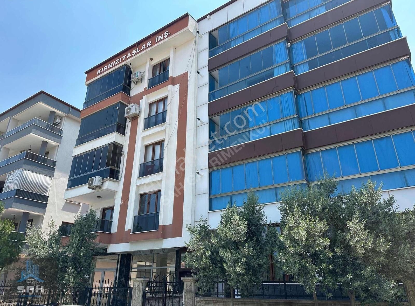 Şah'tan İstasyon Mah'de Cumhuriyet Okulu Yanı 2+1 Kiralık Daire