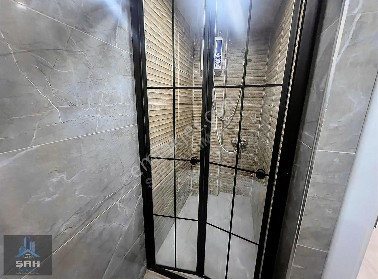 Şah'tan Fatih Mah'de Eşyalı 1+1 Kiralık Daire