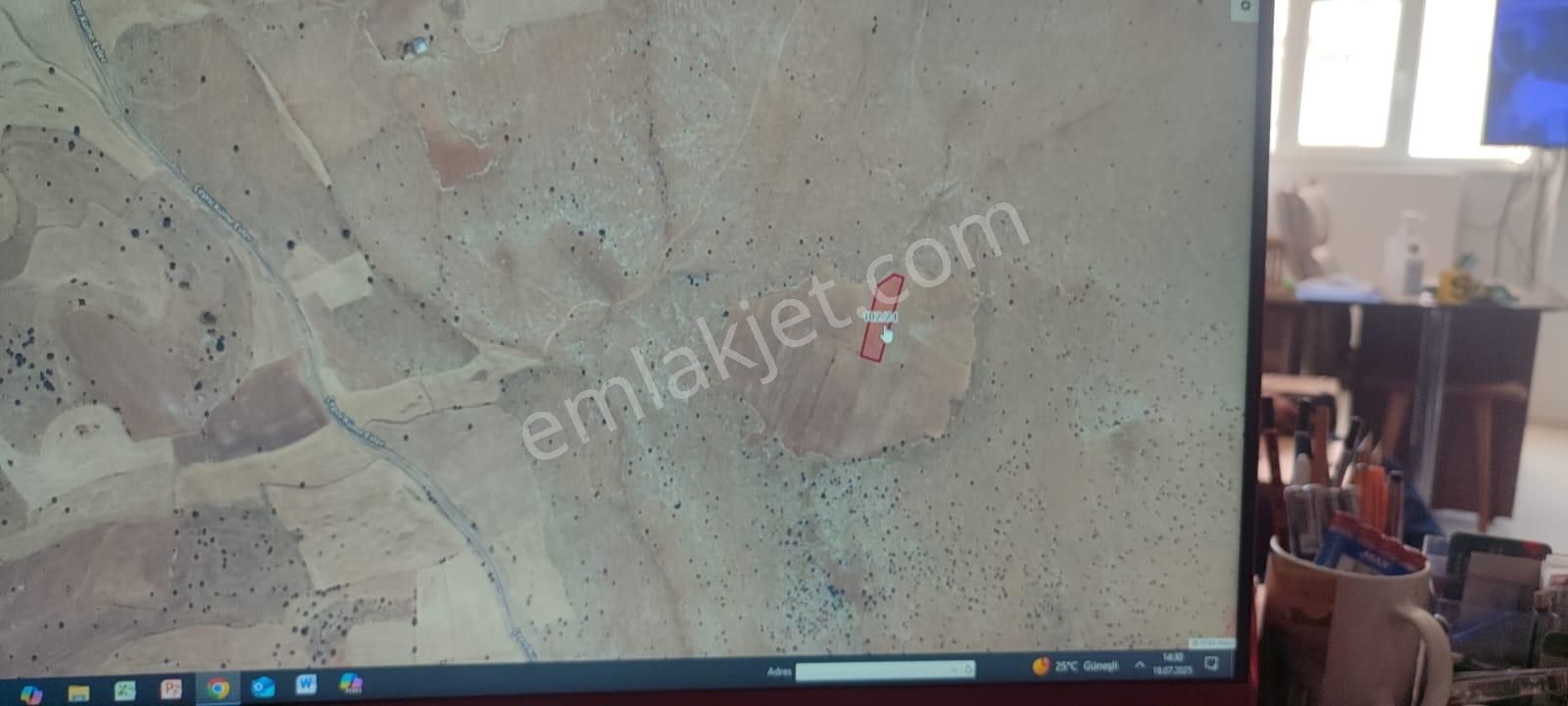 Afyon Tezcan Emlaktan Muhtelif Yerlerde Tarla Hepsi - Görsel 3