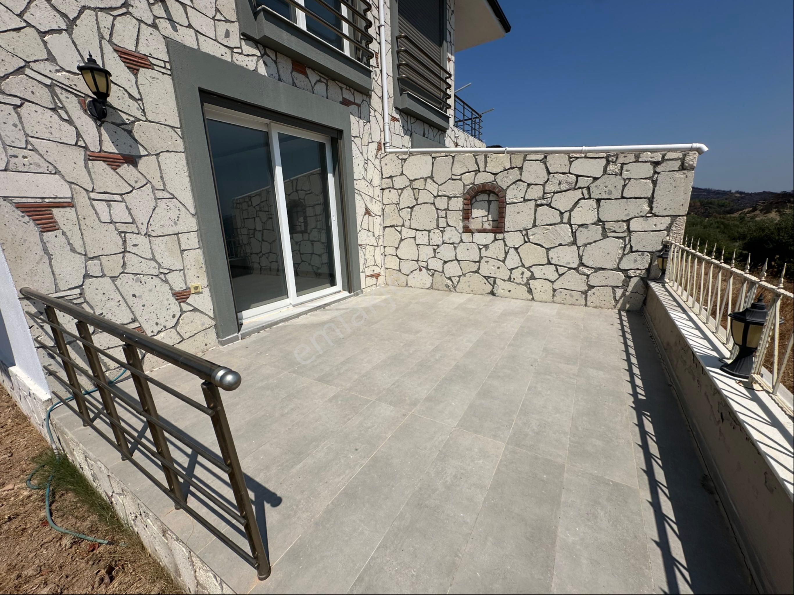 İzmir Seferihisar Doğanbey De Satılık2+1 Yazlık Villa Full Deniz Manzaralı - Görsel 14