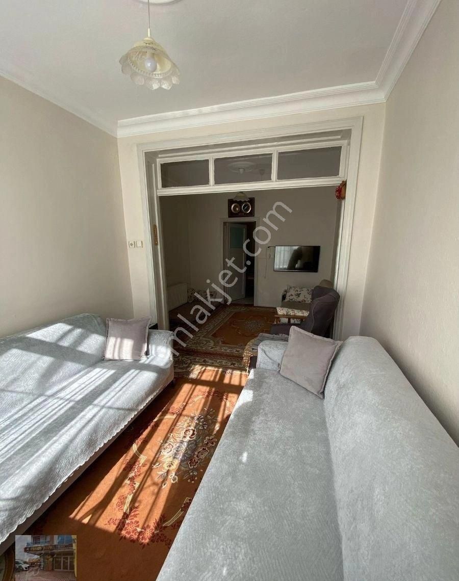 Eşref Topal Gayrimenkul Den Konya Merkezde 2+1 Hesaplı Satılık daire