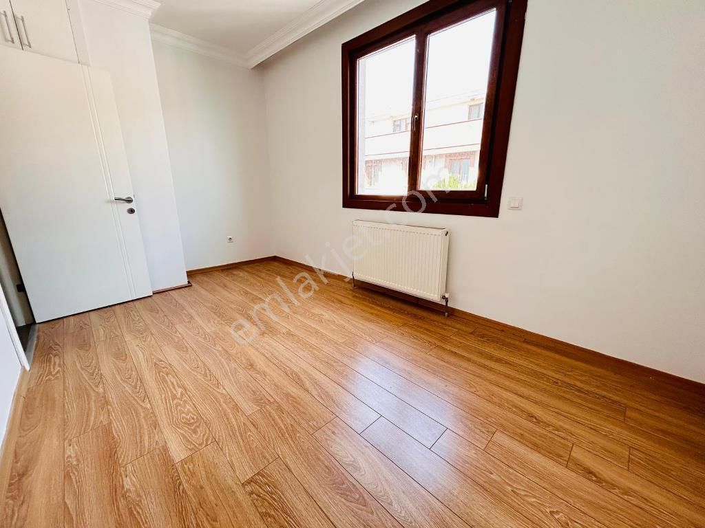 Kaçmaz'dan Ön Cephe Ayrı Mutfaklı Geniş Teraslı Lüks 4+2!! - Görsel 8