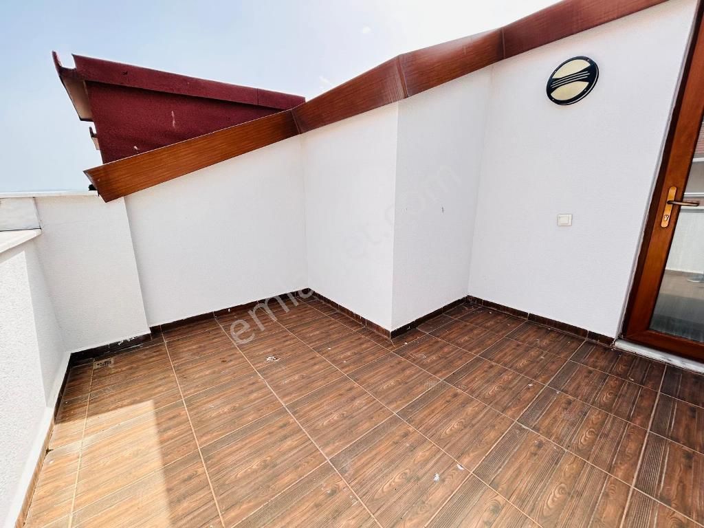 Kaçmaz'dan Ön Cephe Ayrı Mutfaklı Geniş Teraslı Lüks 4+2!! - Görsel 14