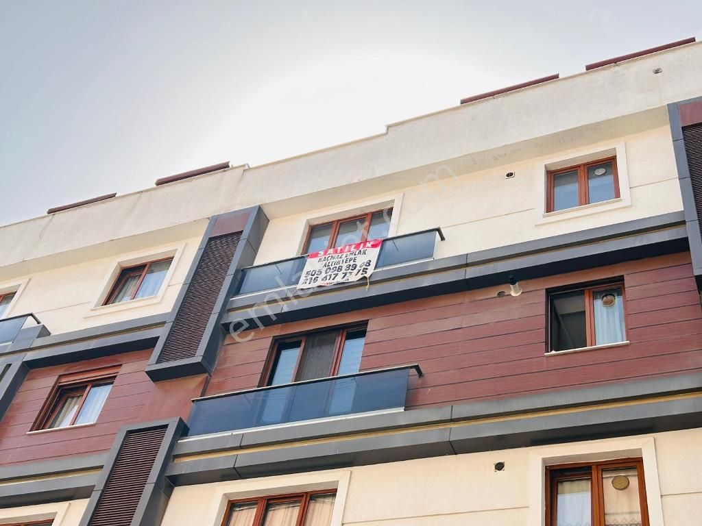 Kaçmaz'dan Ön Cephe Ayrı Mutfaklı Geniş Teraslı Lüks 4+2!! - Görsel 34