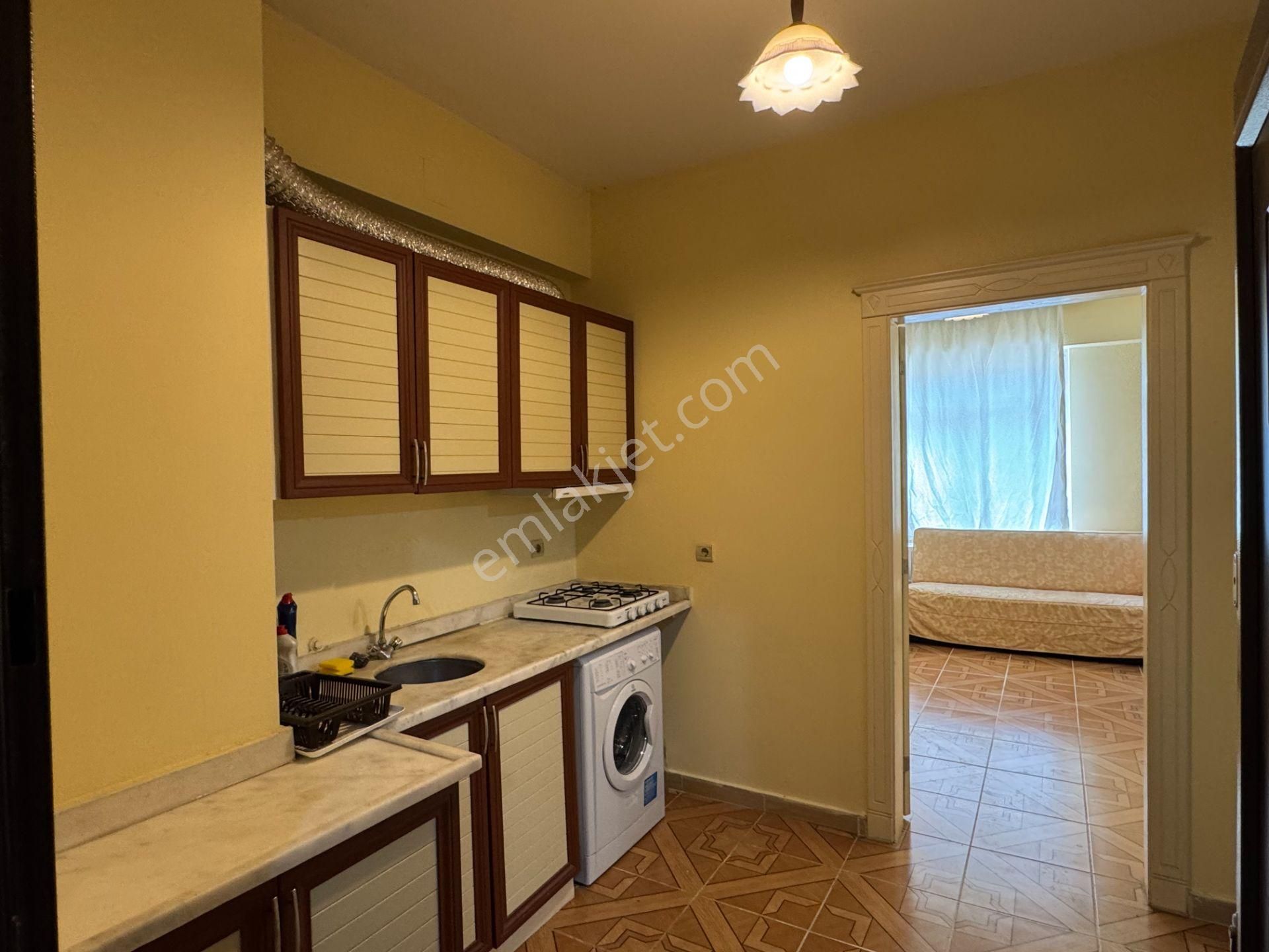 Üniversite Civarında Kiralık 2+0 Eşyalı Kullanışlı Ferah Daire