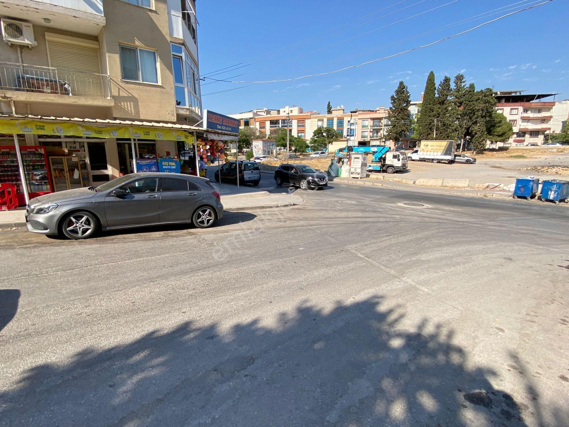 Acill Buca Barış Mah.de Vergi Dairesi Yakını 80m2 Ana Cadde Yanı Satılık Dükkan - Görsel 3