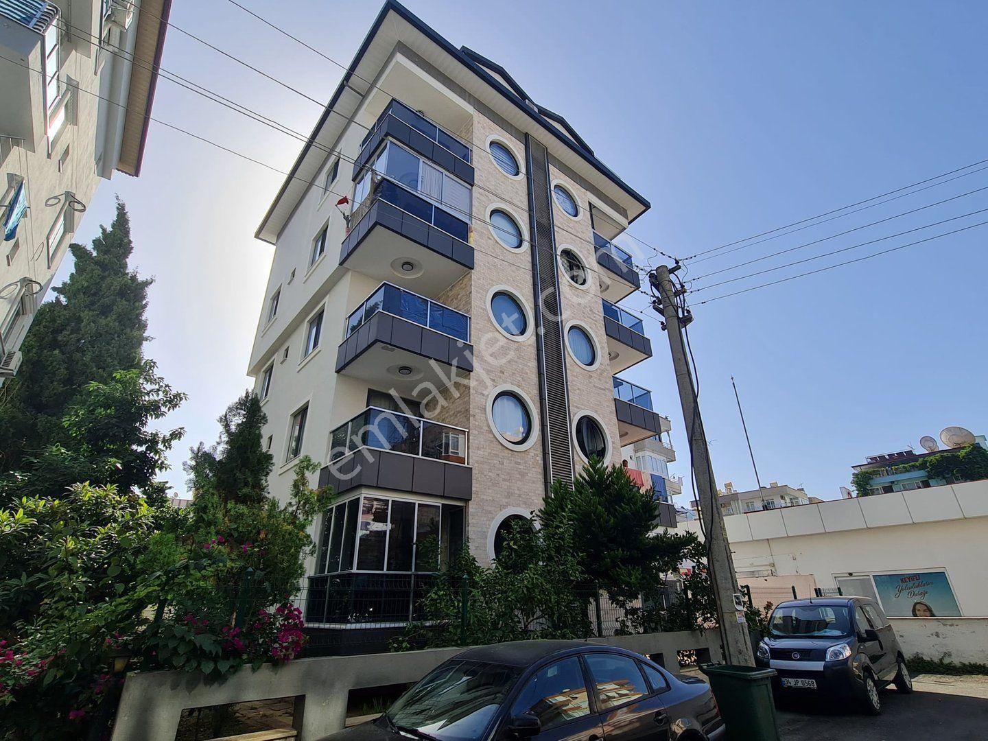 Alanya’nın En Değerli Noktasında Satılık Dubleks Daire Kleopatra Plajına 250 Metre