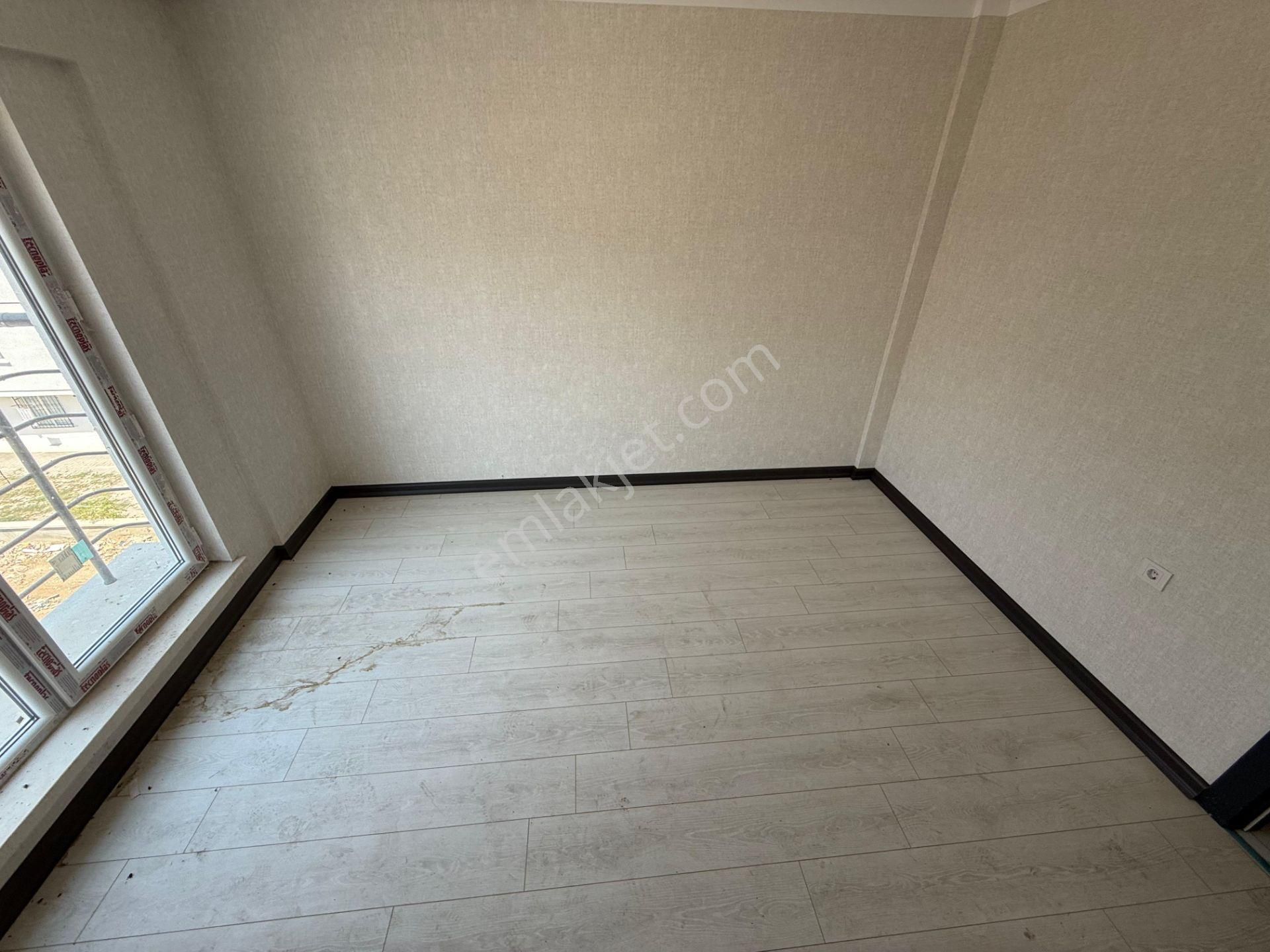 Keçiörende 3+1 Cadde Yakın Sıfır İskanlı Teras Balkonlu Öncepheli - Görsel 24