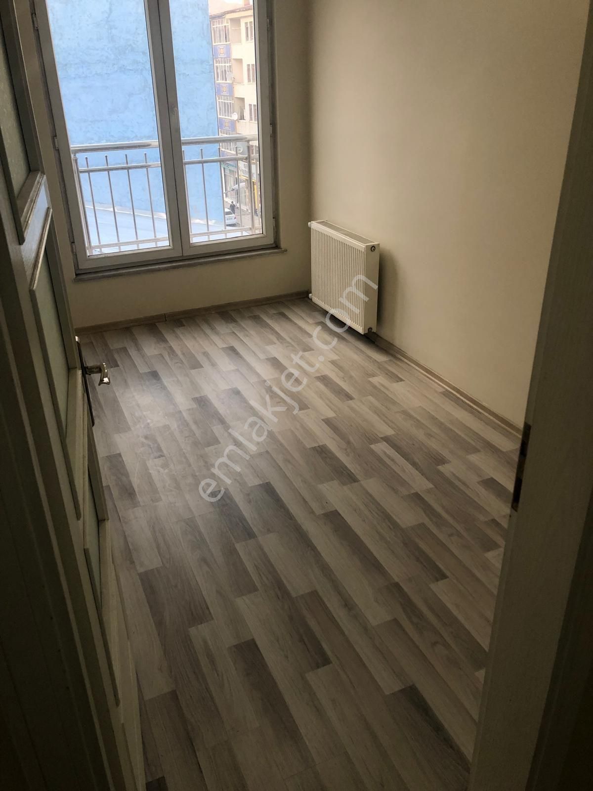 Yeniyol Mevki Kiralik Uygun Fiyata 2+1 Boş Daire