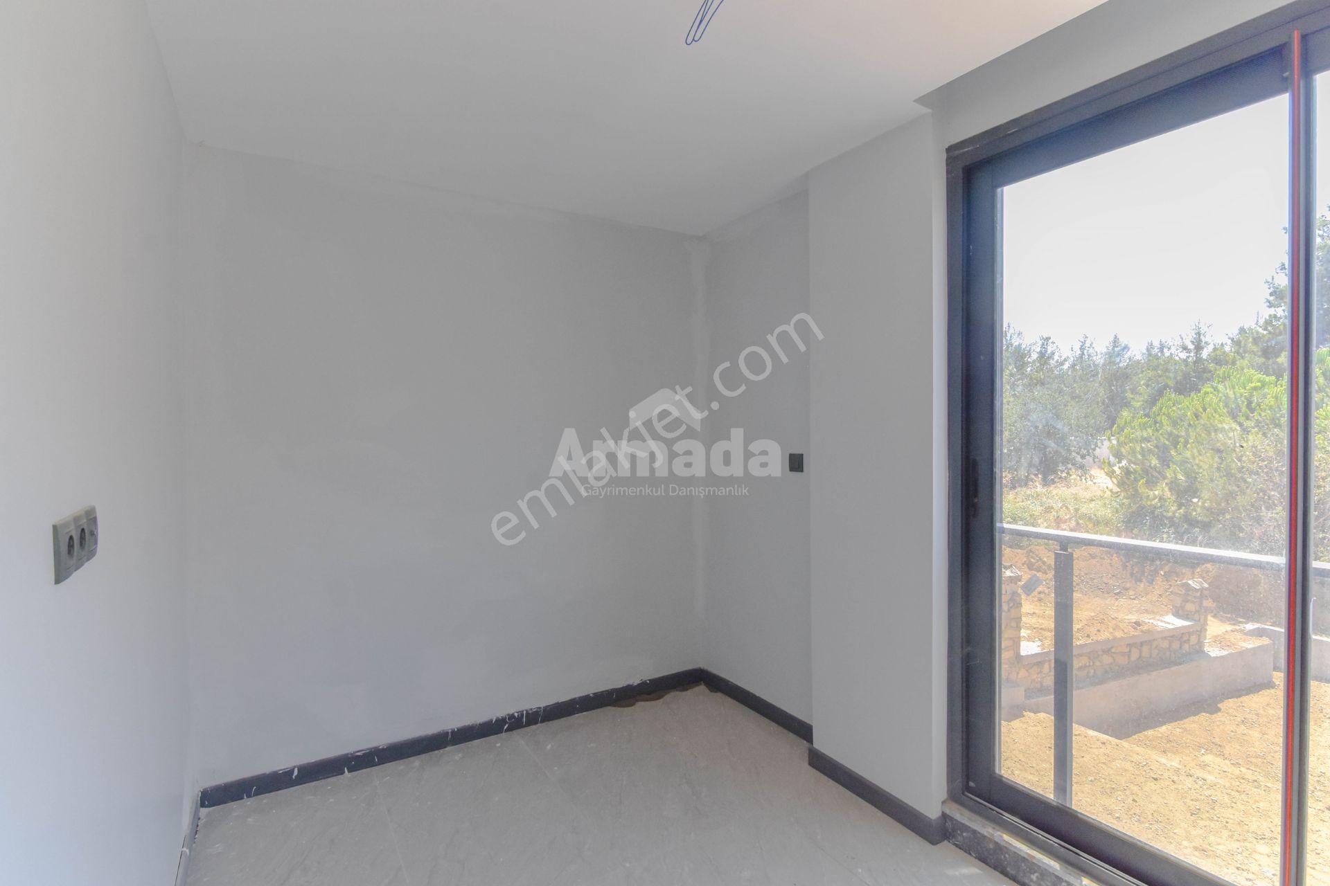Kuşadası Soğucak'ta Harika 5+1 Satılık Villa - Görsel 10