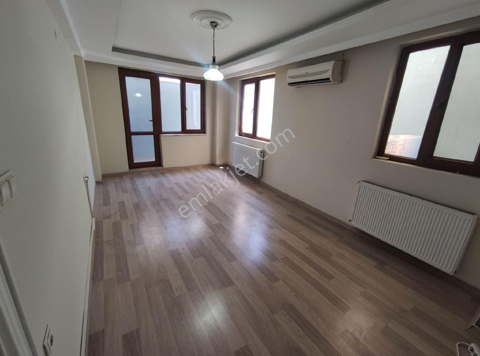 Acil!!! Nurtepe Metroya 2 Dk 2+1 Geniş Satılık Daire