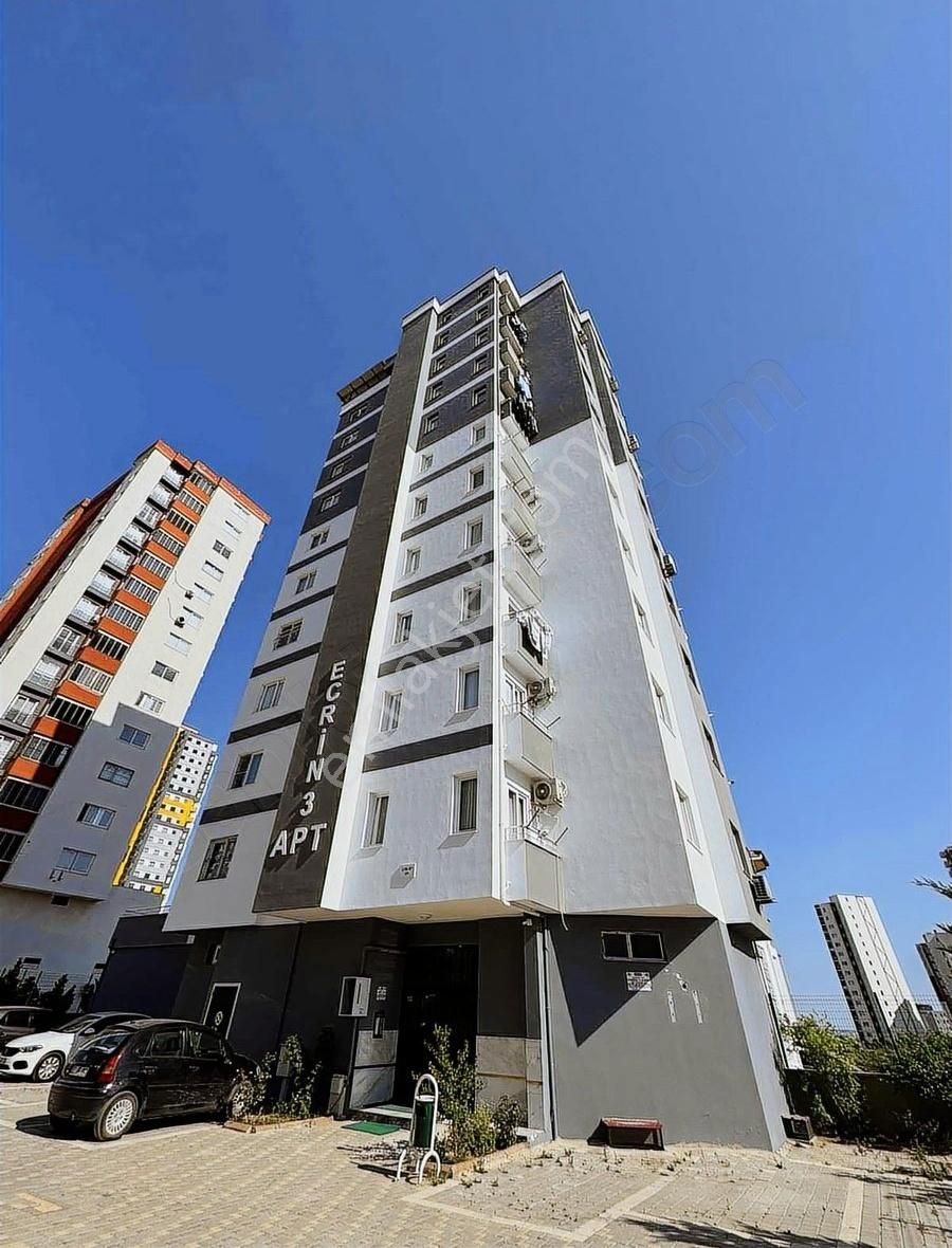Çarkıparede 2+1 Kapalı Mutfak Doğalgaz Kombili Kiralık