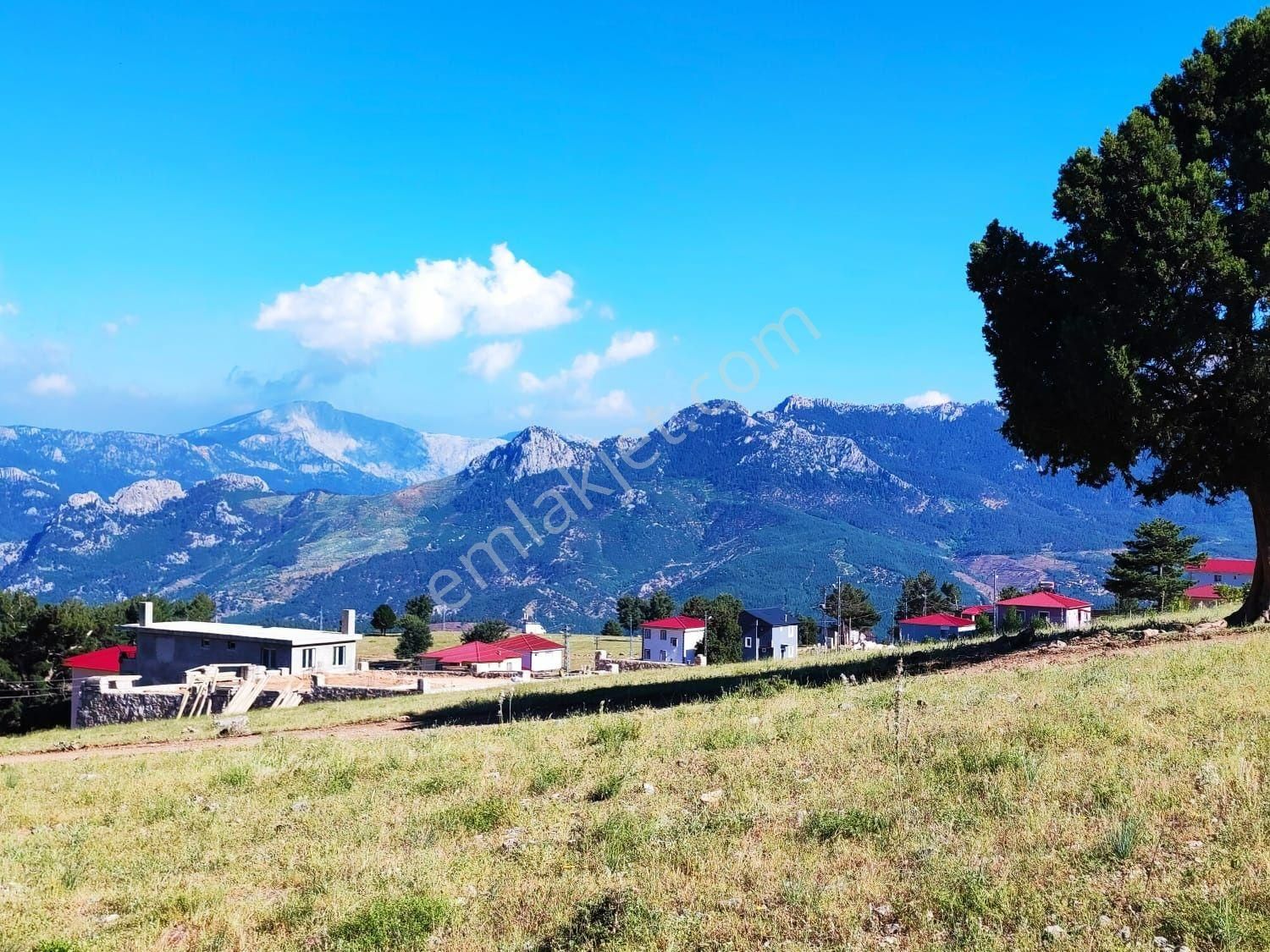 Pozantı Kar Emlaktan Yeni Konacık Bozkırlı Mevkiinde 400 M2 Arsa