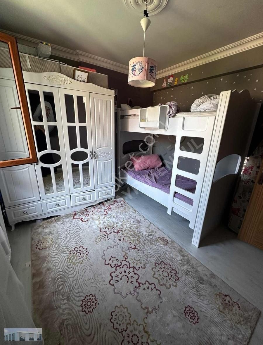 Çekmeköy Kirazlıdere Mahallesi 3 Oda 1 Salon Satılık Daire
