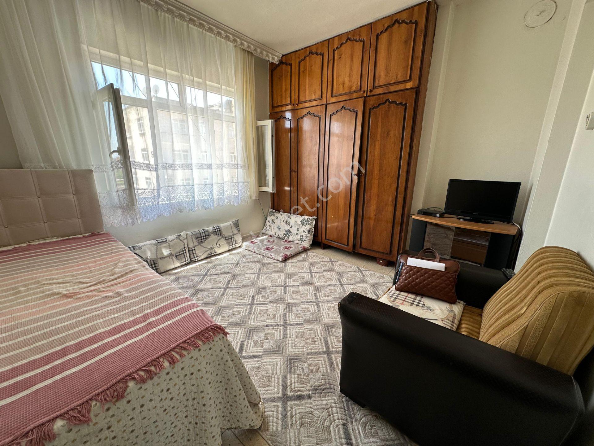 Bağlar Fatih Camii Yanında 3+1 Fırsat Daire - Görsel 9