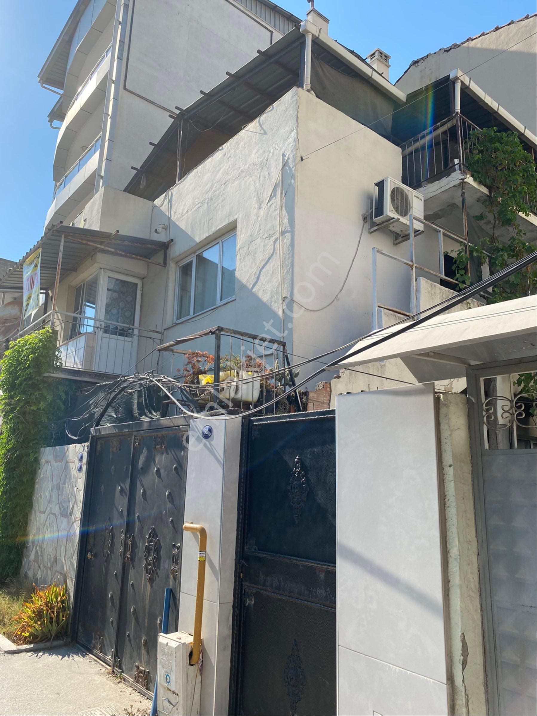 Çiğli Eski Havaalanı Caddesinde Satılık Bina - Görsel 3