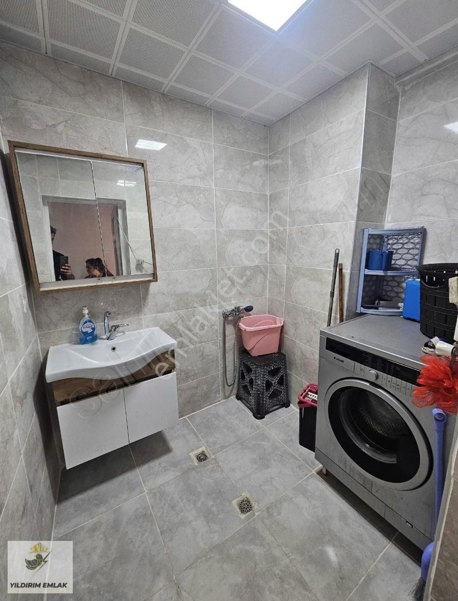 Yıldırım Emlak'tan Cumhuriyet Mah. 3+1 Ara Kat Daire - Görsel 3