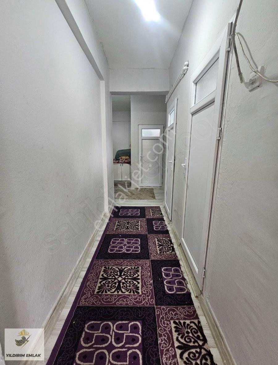 Yıldırım Emlak'tan Cumhuriyet Mah. 3+1 Ara Kat Daire - Görsel 8