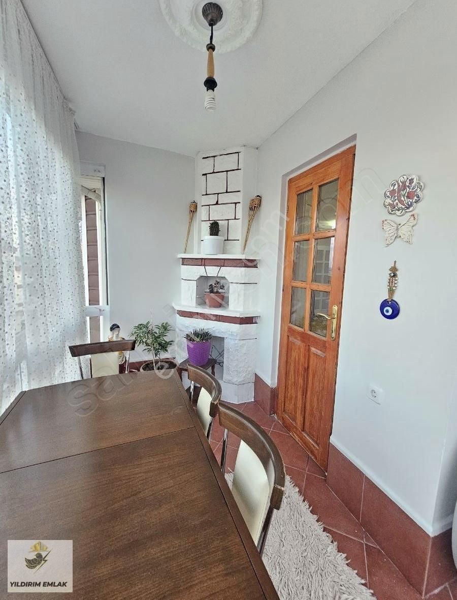 Yıldırım Emlak'tan Gazide En Guzel Caddede 3+1 Otoparklı Daıre - Görsel 6