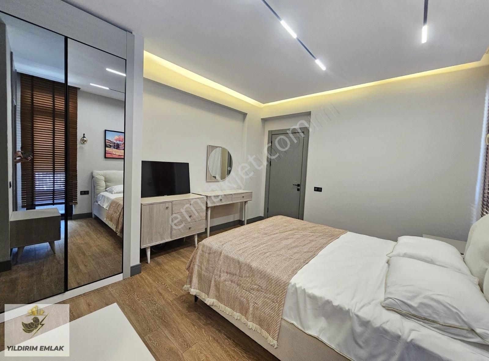 Yıldırım Emlak'tan Şehitlikte 4.5+1 Konforun Son Noktası Daire - Görsel 4