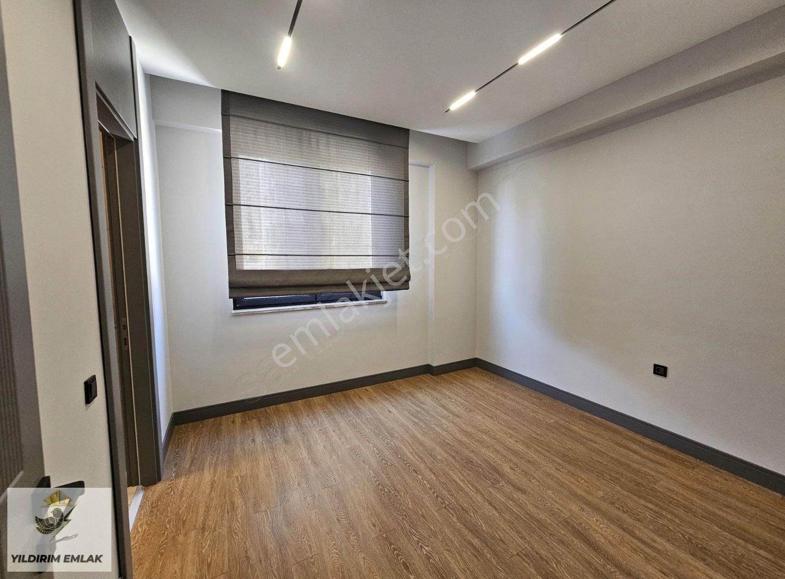 Yıldırım Emlak'tan Şehitlikte 4.5+1 Konforun Son Noktası Daire - Görsel 5