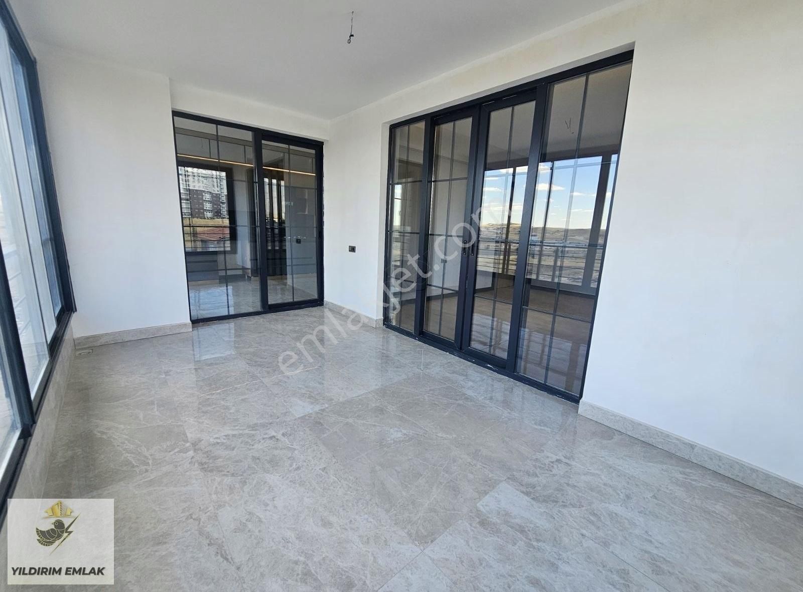 Yıldırım Emlak'tan Şehitlikte 4+1 Yenı Dızayn Ultra Kalıte Daire - Görsel 5