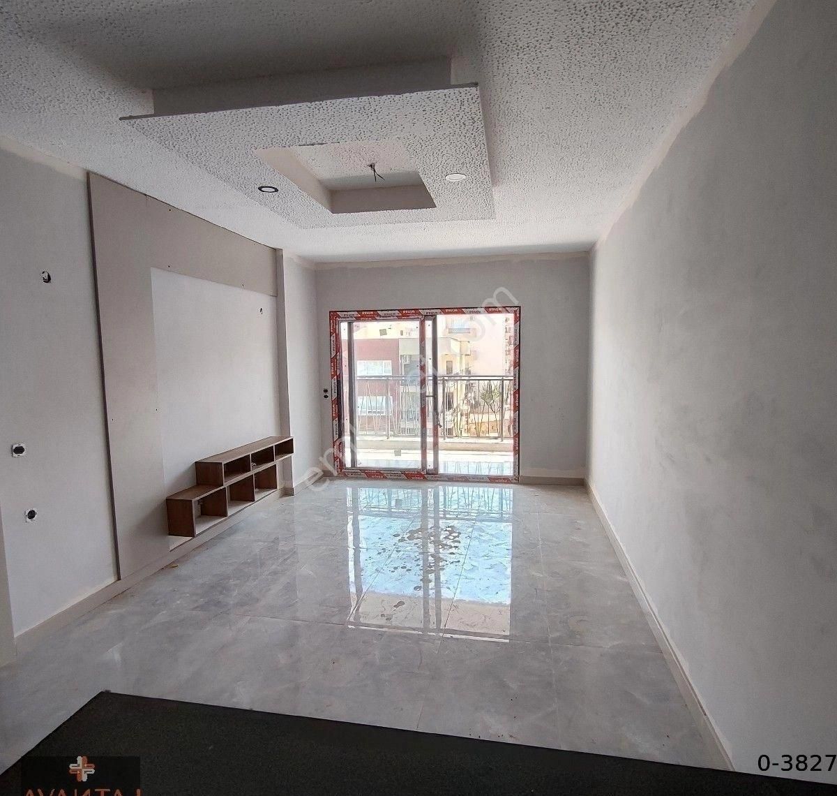 Kuşadası'nda Merkezi Konumda Havuzlu Sitede Sıfır 2+1 Daire - Görsel 12