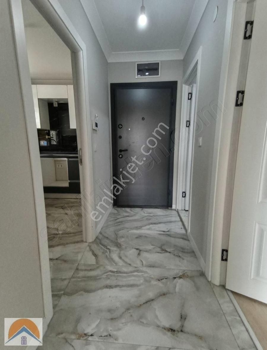 Abdurrahmangazi Mh De Belediyeye,metroya 1+1,arakat Özelliğinde