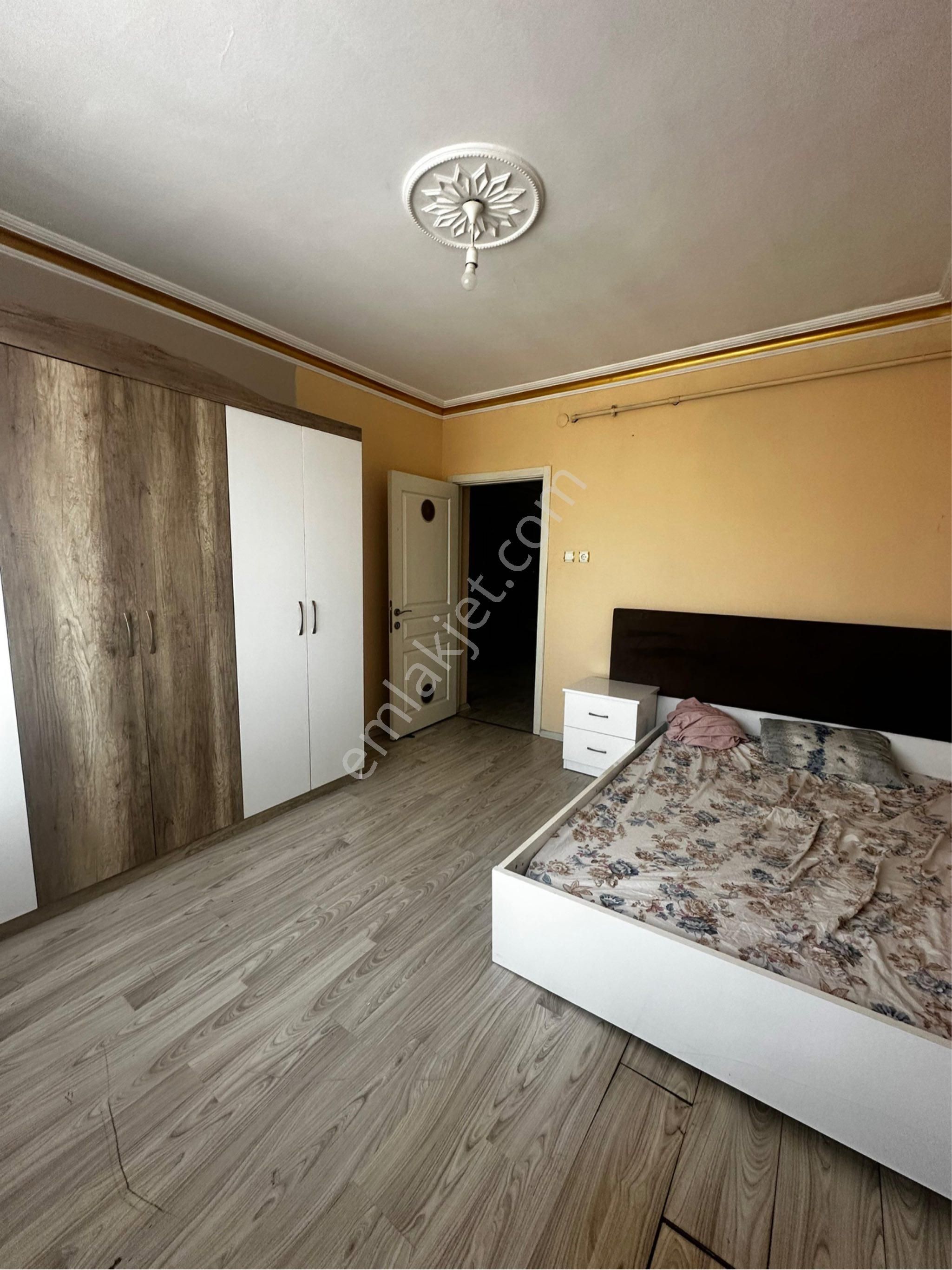 İlkadım Yeni Adliye Karşısında Eşyalı Kiralık 2+1 Daire