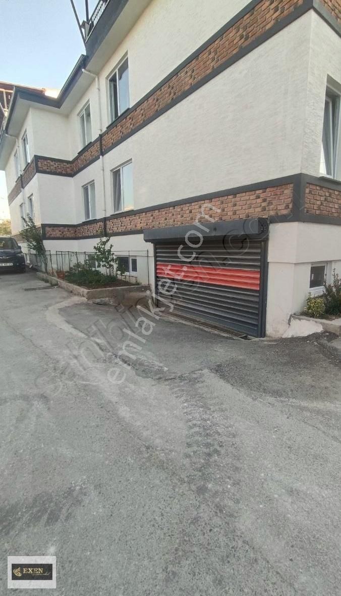 Üçevlerde Basit İmalata Veya Depolamaya Uygun Kiralık Depo