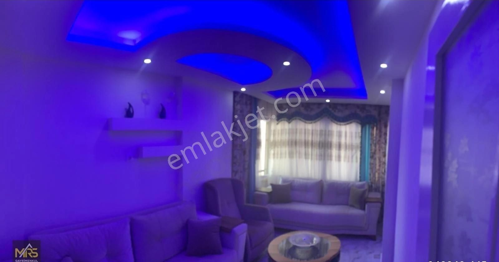 Mrs Gayrimenkulden Flora Sitesi Gmk Cad.üzeri 3+1 Satılık Daire