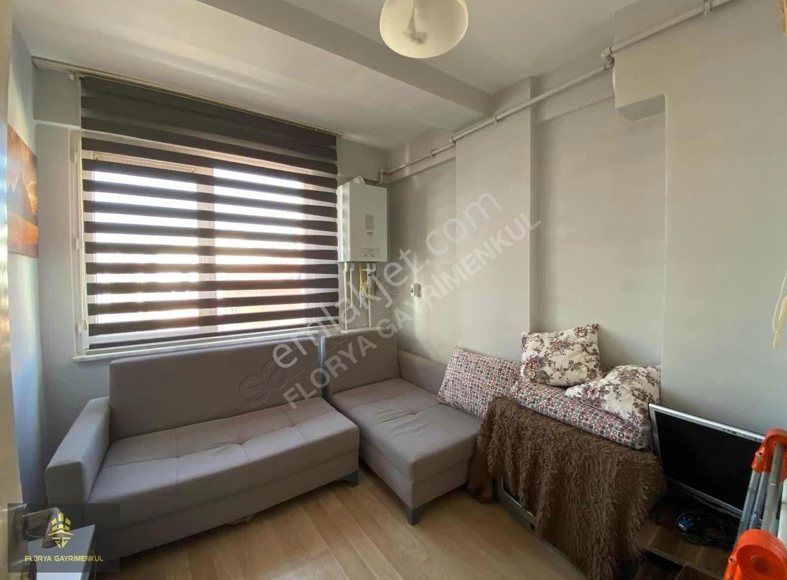 Sütlüce Mh Üniversite Yakını Eşyalı Ayrı Mutfaklı 1+1 Daire