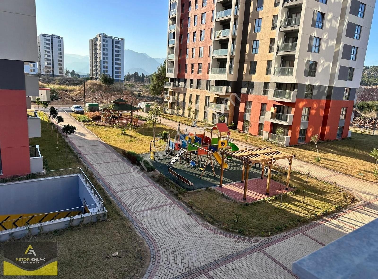 Suryapıda 86 M2 2+1 Güney Cepeli Fırsat Satılık