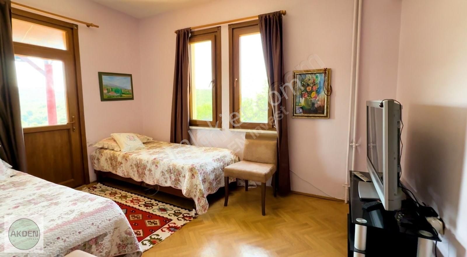 Arnavutköy Balaban'da Eşsiz Manzaralı Ve Muhteşem Peyzajlı Villa - Görsel 18