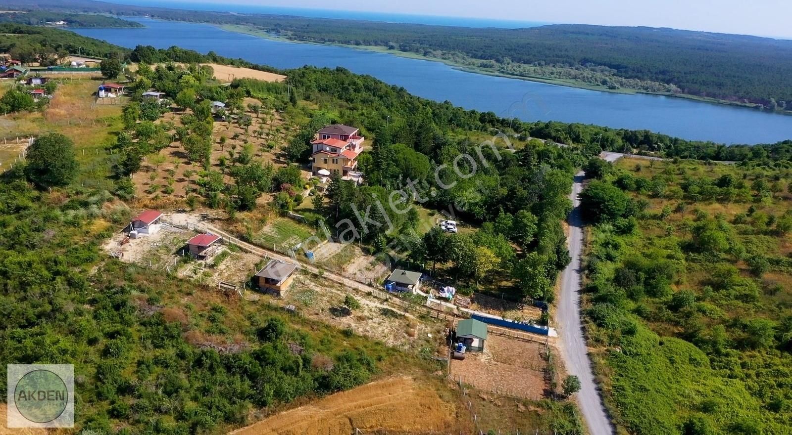 Arnavutköy Balaban'da Eşsiz Manzaralı Ve Muhteşem Peyzajlı Villa - Görsel 12