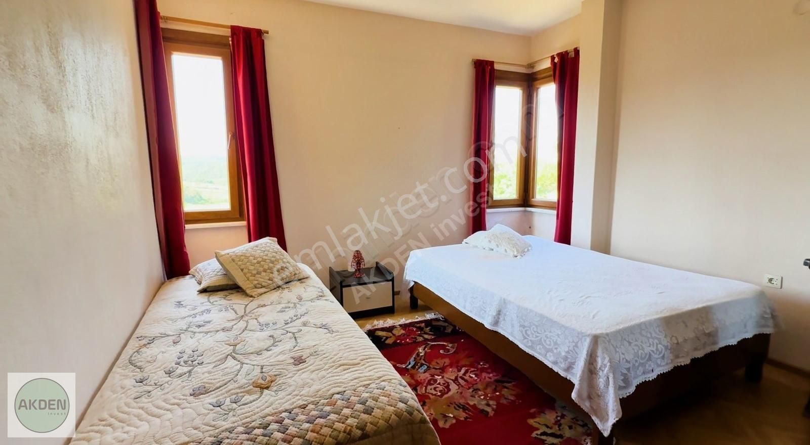 Arnavutköy Balaban'da Eşsiz Manzaralı Ve Muhteşem Peyzajlı Villa - Görsel 13