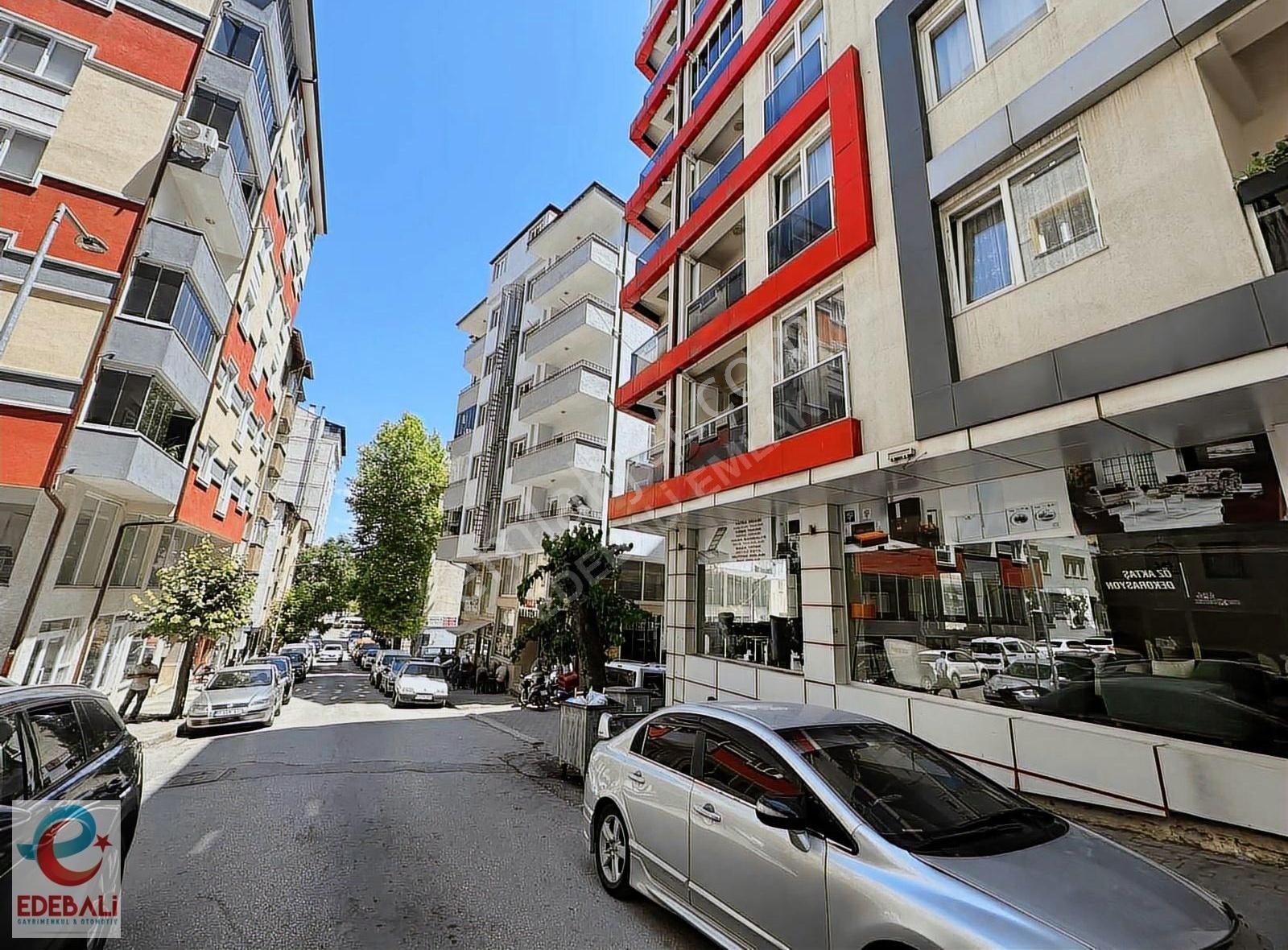 1+1 Eşyalı Kiralık Daire Çarşı Merkezde